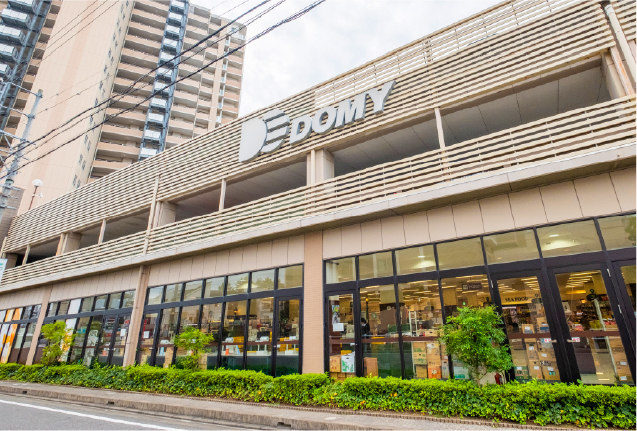 ドミー岡崎駅東店